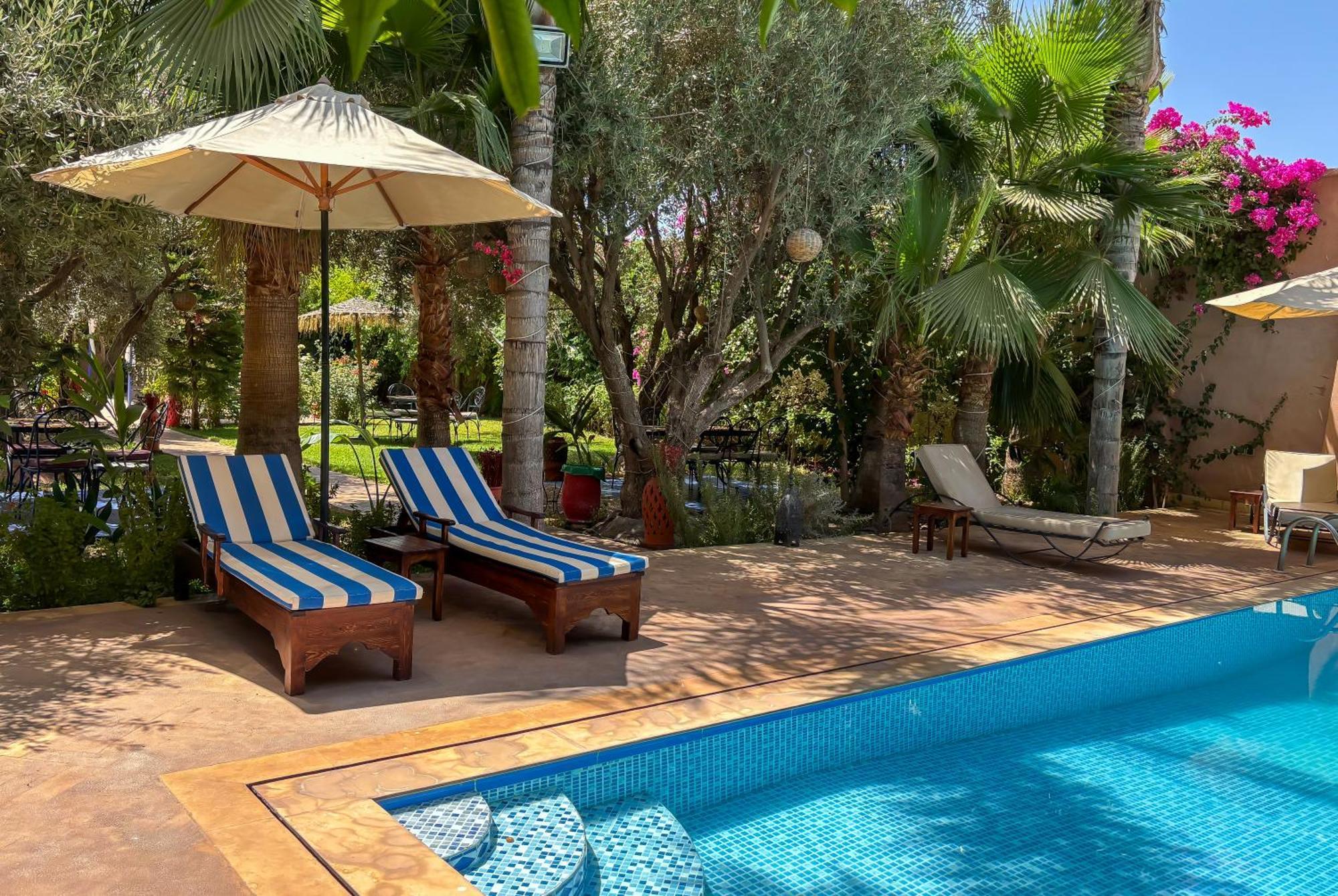 Le Bleu House Bed and Breakfast Sidi Abdallah Ghiat Eksteriør billede