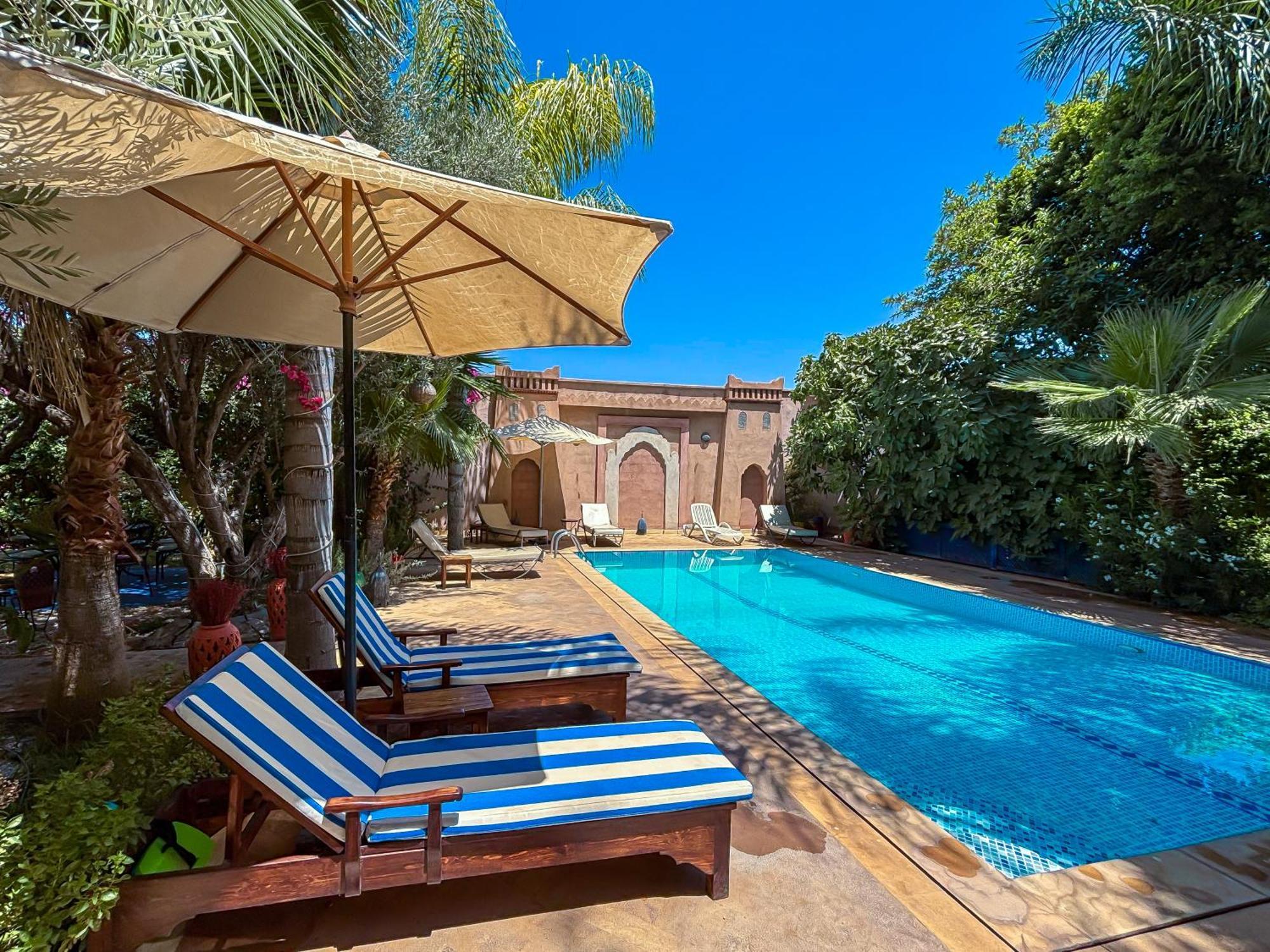 Le Bleu House Bed and Breakfast Sidi Abdallah Ghiat Eksteriør billede