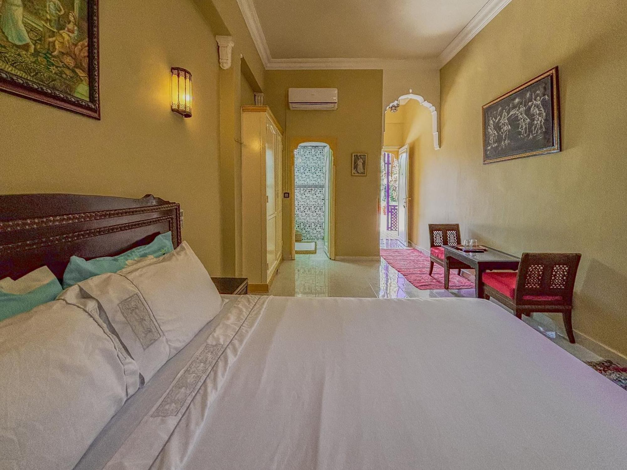 Le Bleu House Bed and Breakfast Sidi Abdallah Ghiat Eksteriør billede